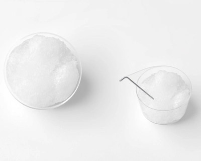 1. Соль хлороводородной кислоты (пример: NaCl). (ХЛОРИД)
2. Взаимодействие кислоты и щелочи, в результате которого образуется соль и вода. (НЕЙТРАЛИЗАЦИЯ)
3. Предельная одноосновная карбоновая кислота, которая придает столовому уксусу характерный запах. (УКСУСНАЯ)
4. Процесс отщепления воды от двух молекул карбоновой кислоты (или от кислоты и спирта) с образованием сложного эфира. (ЭТЕРИФИКАЦИЯ)
5. Кислота, используемая в автомобильных аккумуляторах (H₂SO₄). (СЕРНАЯ)
1. Реакция, характерная для карбоновых кислот, при которой атом водорода карбоксильной группы замещается на металл (например, с цинком). (ЗАМЕЩЕНИЕ)
2. Кислота, которая содержится в желудочном соке человека (HCl). (СОЛЯНАЯ)
3. Соль уксусной кислоты (CH₃COONa). (АЦЕТАТ)
4. Органическая кислота, впервые выделенная из муравьев. (МУРАВЬИНАЯ)
5. Название кислотного остатка азотной кислоты (NO₃⁻). (НИТРАТ), watercolor painting style, soft flowing colors, delicate brushstrokes, artistic watercolor technique, highly detailed, rich textures, intricate details